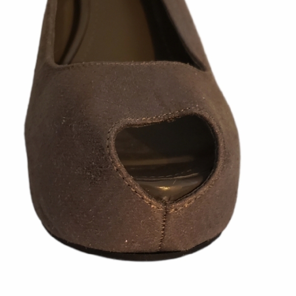 JLo Peep Toe Platform Slingback Sparkling Heels - Picture 4 of 15